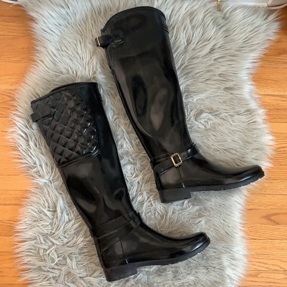 Hunter Refined Quilted Gloss Black Tall Rain Boots - Picture 3 of 12